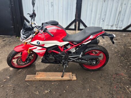 2024 BMW G 310 R, красный, 720000 рублей, вид 3