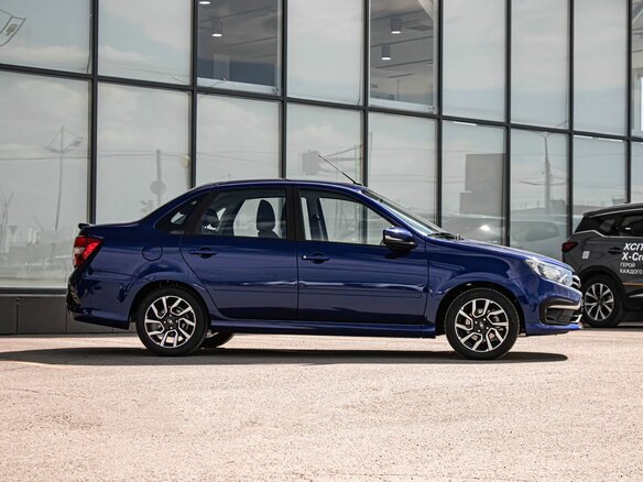 2026 Lada (ВАЗ) Granta Sport I Рестайлинг, синий, 1541000 рублей - вид 7