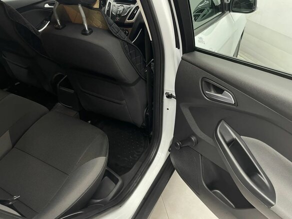 2013 Ford Focus III, белый, 830000 рублей - вид 16