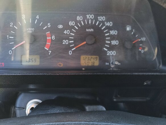 2011 Lada (ВАЗ) 2131 (4x4) Рысь I, серый, 400000 рублей - вид 5