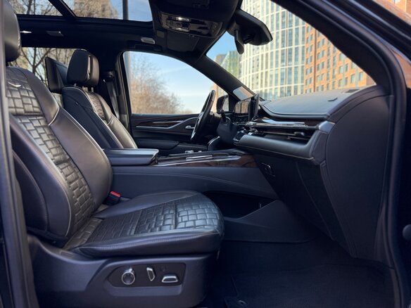 2021 Cadillac Escalade V, чёрный, 8990000 рублей - вид 14