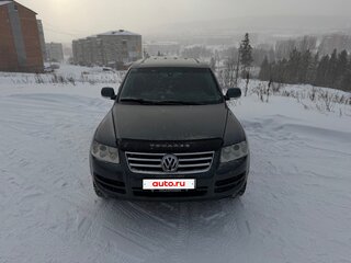 2005 Volkswagen Touareg I, серый, 950000 рублей, вид 2