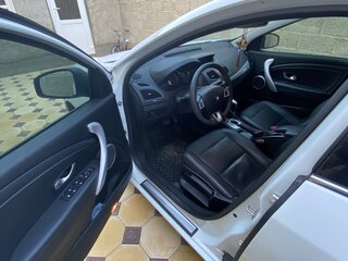 2011 Renault Fluence I, белый, 755000 рублей, вид 5
