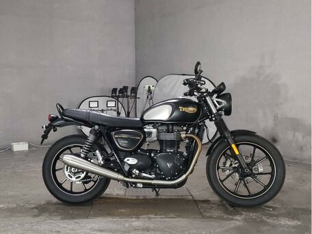 2021 Triumph Street Twin, чёрный, 747000 рублей, вид 2