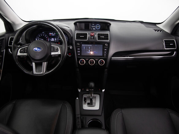 2016 Subaru Forester IV Рестайлинг 2, серый, 2099000 рублей - вид 9