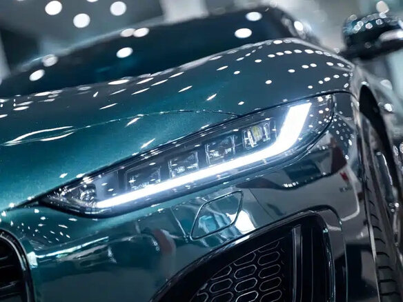 2024 Jaguar F-Type I Рестайлинг 2, зелёный, 11694525 рублей - вид 2