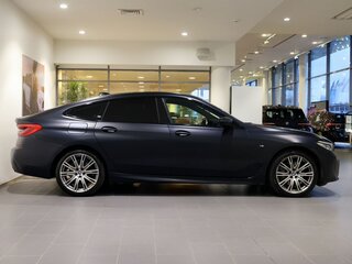 2021 BMW 6 серии Gran Turismo 620d xDrive IV (G32) Рестайлинг, чёрный, 4450000 рублей, вид 4