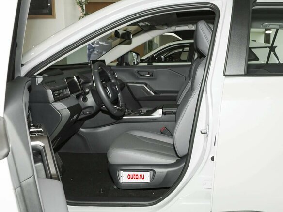 2026 Toyota Wildlander II, серый, 4080000 рублей - вид 15
