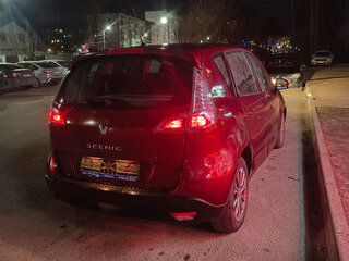 2013 Renault Scenic Grand III Рестайлинг, красный, 499000 рублей, вид 4
