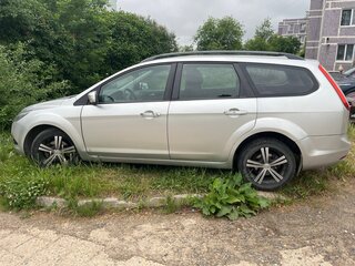 2008 Ford Focus II Рестайлинг, серебристый, 399000 рублей, вид 5
