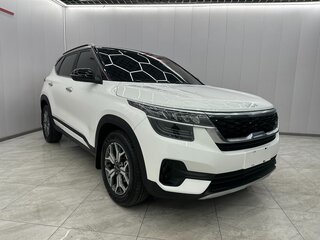 2022 Kia KX3, белый, 1790000 рублей, вид 1