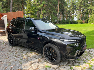 2024 BMW X7 40d I (G07) Рестайлинг, чёрный, 14200000 рублей, вид 3