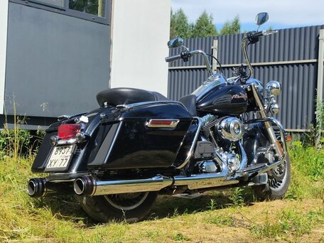 2013 Harley-Davidson Road King, чёрный, 1170000 рублей, вид 2