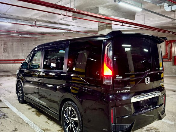 2018 Honda Stepwgn Spada V Рестайлинг, чёрный, 2600000 рублей - вид 4