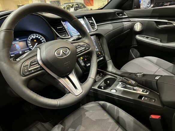 2025 Infiniti QX50 II, красный, 7090000 рублей - вид 6