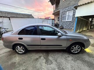 2004 Nissan Almera II (N16) Рестайлинг, серебристый, 420000 рублей, вид 3