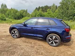 2021 Audi Q5 45 TFSI II (FY) Рестайлинг, синий, 4220000 рублей, вид 5