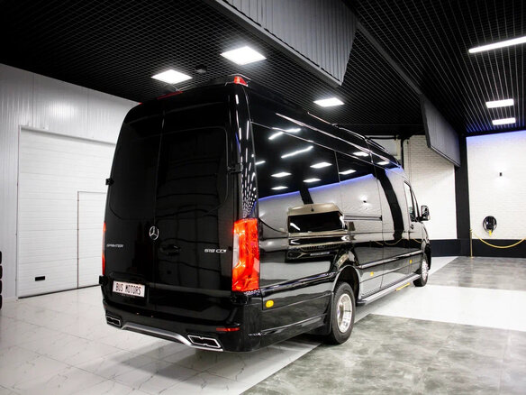 2021 Mercedes-Benz Sprinter, чёрный, 15990000 рублей - вид 4