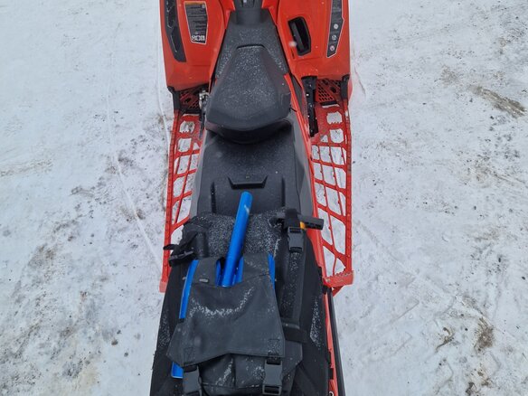 2019 BRP Ski-Doo Summit 850, красный, 1280000 рублей
