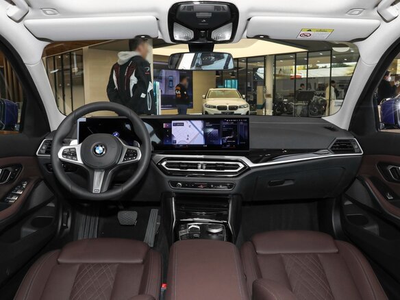 2023 BMW 3 серии Long 320Li VII (G2x) Рестайлинг, синий, 3600000 рублей - вид 12