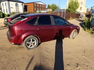 2005 Ford Focus II, красный, 395000 рублей, вид 3