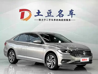 2022 Volkswagen Sagitar III Рестайлинг, золотистый, 1580000 рублей, вид 3