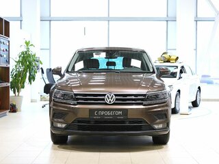 2019 Volkswagen Tiguan II, коричневый, 2340000 рублей, вид 2