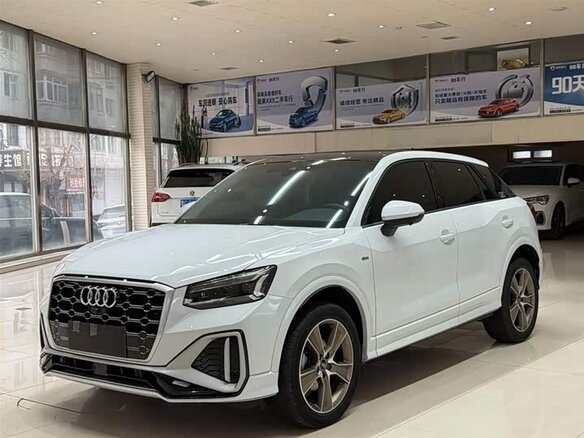 2022 Audi Q2 L 35 TFSI I Рестайлинг, белый, 2170000 рублей