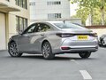 2026 Lexus ES 200 VII Рестайлинг 2, серебристый, 5690000 рублей - вид 4