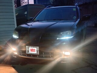 2004 Mitsubishi Outlander I, чёрный, 900000 рублей, вид 5