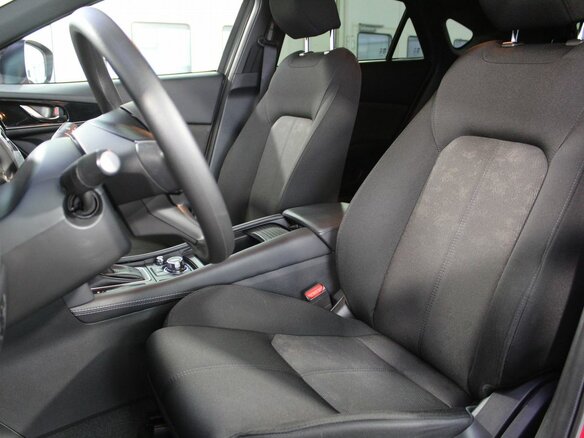 2023 Mazda CX-4 I Рестайлинг, красный, 2429000 рублей - вид 14