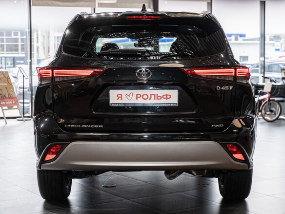 2026 Toyota Highlander IV (XU70), чёрный - вид 5