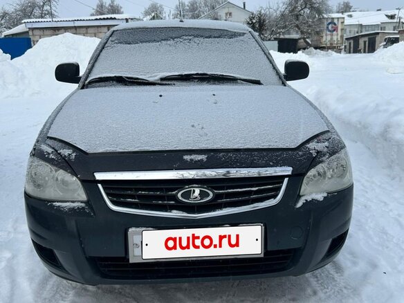 2013 Lada (ВАЗ) Priora I Рестайлинг, зелёный, 400000 рублей - вид 3