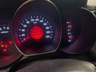 2016 Kia Rio III Рестайлинг, серебристый, 1050000 рублей, вид 4
