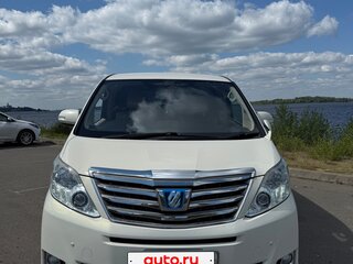 2013 Toyota Alphard II, белый, 2600000 рублей, вид 1