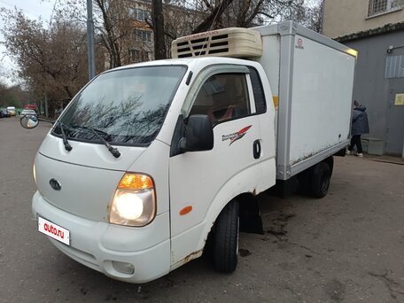 2011 Kia Bongo, белый, 750000 рублей, вид 1