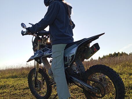 2023 Regulmoto Five 125, серебристый, 70000 рублей, вид 5