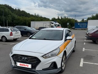 2018 Hyundai Sonata VII (LF) Рестайлинг, белый, 1150000 рублей, вид 1
