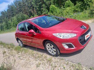 2011 Peugeot 308 I Рестайлинг, красный, 425000 рублей, вид 4
