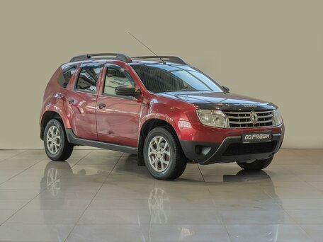 2015 Renault Duster I, красный, 860000 рублей, вид 1
