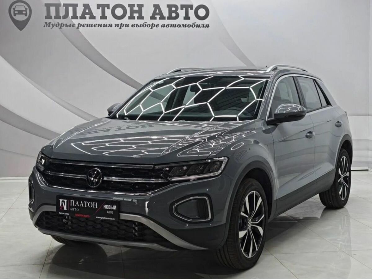 Открыть фотографии: Volkswagen T-Roc I Рестайлинг