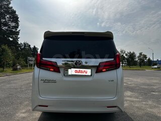 2021 Toyota Alphard III Рестайлинг, белый, 4350000 рублей, вид 3