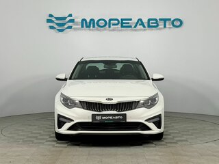 2019 Kia Optima IV Рестайлинг, белый, 2060000 рублей, вид 2