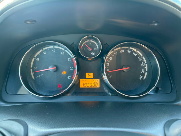 2009 Opel Antara I, чёрный, 730000 рублей - вид 10