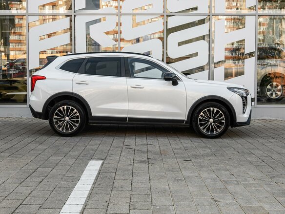 2024 Haval Jolion I Рестайлинг, белый, 1780000 рублей - вид 4