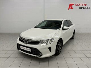 2017 Toyota Camry VII (XV50) Рестайлинг, белый, 2520000 рублей, вид 1
