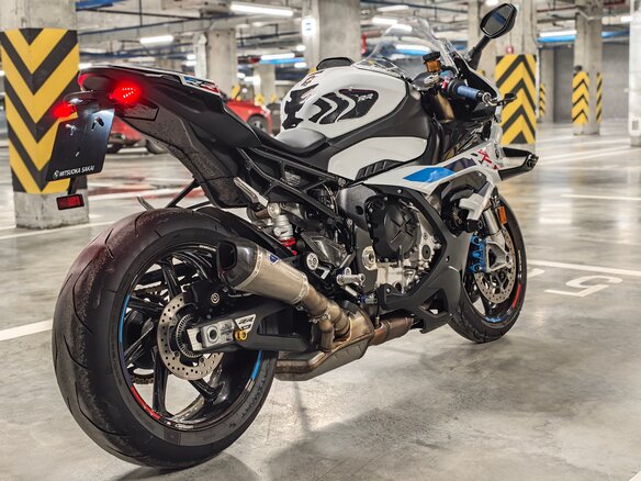 2023 BMW S 1000 RR, белый, 1945000 рублей - вид 6