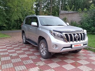 2015 Toyota Land Cruiser Prado 150 Series Рестайлинг 1, серый, 4500000 рублей, вид 2
