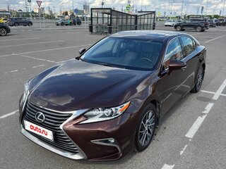 2016 Lexus ES 250 VI Рестайлинг, коричневый, 3150000 рублей, вид 3