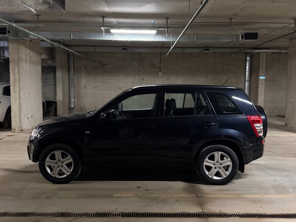 2008 Suzuki Grand Vitara II Рестайлинг, чёрный, 1350000 рублей - вид 5